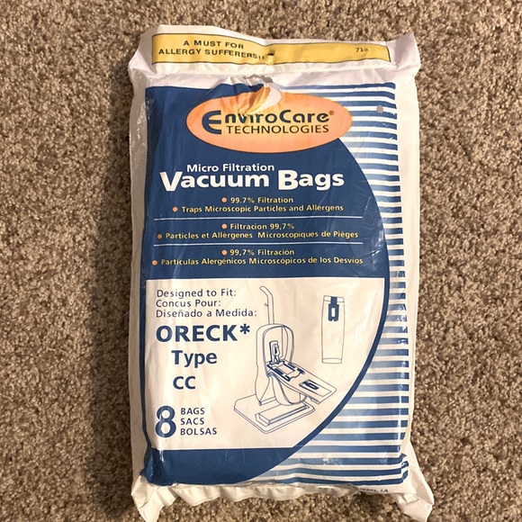 Brand NEW unopened pack of 8 vacuum bags for Oreck Type CC vacum - Picture 1 of 2